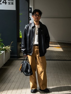 「stein（シュタイン）のアイテム」を使った、Junya  Tobaさん（メンズ・175cm）の春コーディネート