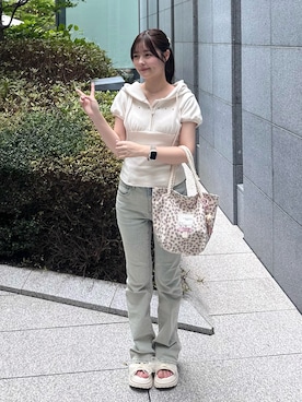 「アイテム（パーカー）」を使った、えりさん（レディース・153cm）の夏コーディネート
