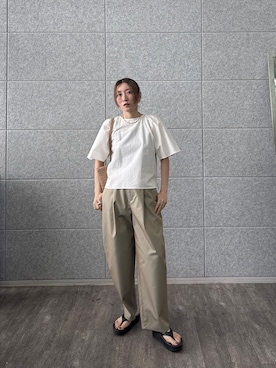 「GALLEST（ギャレスト）のフロントタックチノパン（その他パンツ、グリーン系）」を使った、kotakiさん（レディース・158cm）の夏コーディネート