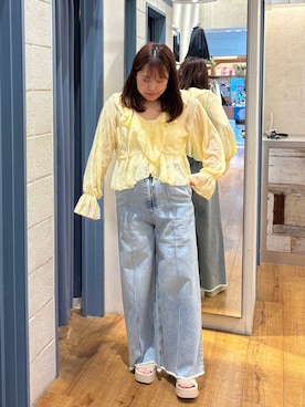 「LOWRYS FARM（ローリーズファーム）のハイウエストバギーデニム 637569（デニムパンツ、ブルー系）」を使った、ゆっきー☺︎さん（レディース・160cm）の春コーディネート