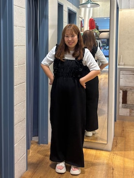 「LOWRYS FARM（ローリーズファーム）のラインストーンプルオーバーＳＳ 1045217（Tシャツ/カットソー、ブルー系）」を使った、ゆっきー☺︎さん（レディース・160cm）の夏コーディネート