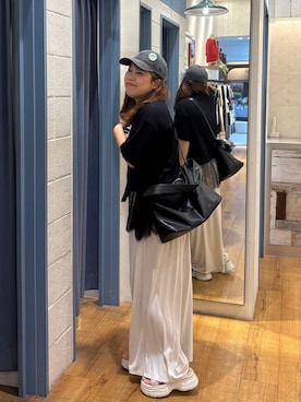 「LOWRYS FARM（ローリーズファーム）のＷａｓｈｅｄＣＡＰＮＥＷＥＲＡ　283939（キャップ、ブラック系）」を使った、ゆっきー☺︎さん（レディース・160cm）の夏コーディネート