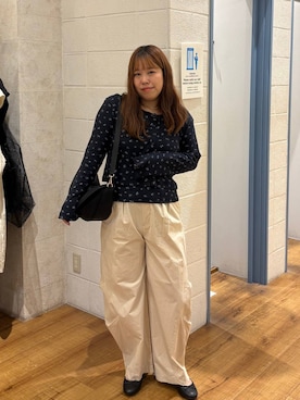 「LOWRYS FARM（ローリーズファーム）の【500mlペットボトル収納可】ハーフムーンフラップショルダーＢＡＧ 1049010（ショルダーバッグ、ブラック系）」を使った、ゆっきー☺︎さん（レディース・160cm）の秋コーディネート