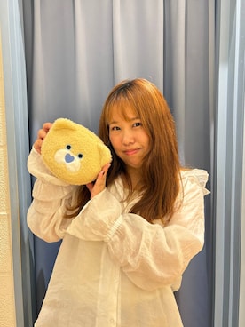 「LOWRYS FARM（ローリーズファーム）のフリルフードシャツ　579513（シャツ/ブラウス、ホワイト系）」を使った、ゆっきー☺︎さん（レディース・160cm）の秋コーディネート