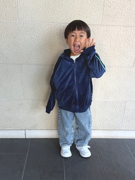 「アイテム（デニムパンツ）」を使った、aoiさん（キッズ・100cm）の秋コーディネート
