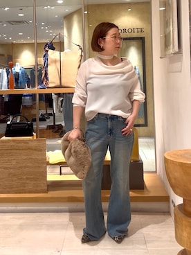 「GALLARDAGALANTE（ガリャルダガランテ）の【MAMIコラボ】センタープレスセミフレアデニム（デニムパンツ、ブルー系）」を使った、ggmiyukiさん（レディース・159cm）の秋コーディネート