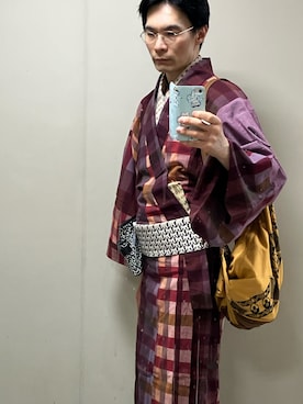 「JINS（ジンズ）のアイテム」を使った、shcshuchoさん（メンズ・180cm）の春コーディネート
