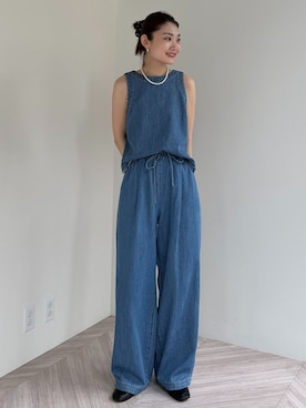 「アイテム（その他トップス、ブルー系）」を使った、Ayaka Inabaさん（レディース・163cm）の春コーディネート