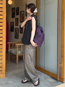 「OUTDOOR PRODUCTS（アウトドアプロダクツ）の追加3 アノラックベスト（その他アウター、ブラック系）」を使った、Ayaka Inabaさん（レディース・163cm）の夏コーディネート