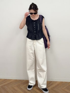 「OUTDOOR PRODUCTS（アウトドアプロダクツ）のピンタックレースノースリブラウス（シャツ/ブラウス、ブラック系）」を使った、Ayaka Inabaさん（レディース・163cm）の夏コーディネート