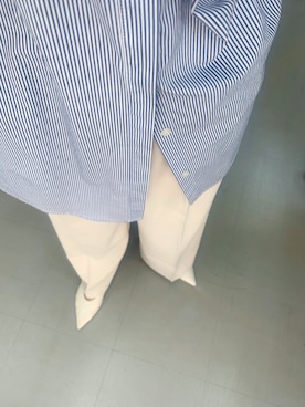 「UR'S（ユアーズ）のセンタープレスタックワイドパンツ（スラックス）」を使った、ローズさん（レディース・163cm）の秋コーディネート