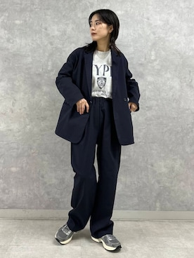 「GOOD ROCK SPEED（グッドロックスピード）のGOOD ROCK SPEED　NYCTEE3（Tシャツ/カットソー）」を使った、廣木真梨亜さん（レディース・158cm）の秋コーディネート