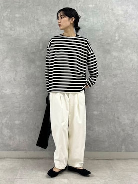 「かぐれ（カグレ）のボーダーワイドカットソー（Tシャツ/カットソー）」を使った、廣木真梨亜さん（レディース・158cm）の秋コーディネート