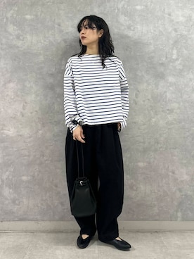 「かぐれ（カグレ）のリネンコットンサルエルパンツ（その他パンツ）」を使った、廣木真梨亜さん（レディース・158cm）の冬コーディネート