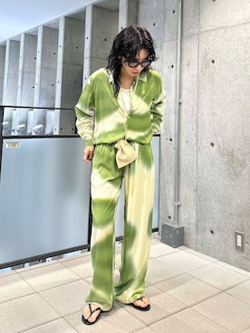 「URBAN RESEARCH（アーバンリサーチ）のアイテム（タンクトップ）」を使った、廣木真梨亜さん（レディース・158cm）の夏コーディネート