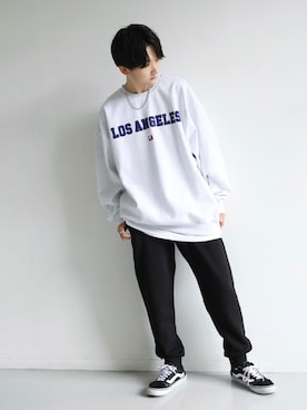 「アイテム（スウェットパンツ）」を使った、BOYSHEさん（レディース・163cm）の秋コーディネート