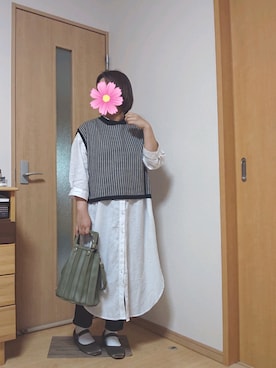 「ZOZO（ゾゾ）のスリムテーパードデニムパンツ［WOMEN］（デニムパンツ）」を使った、こすもすさん（レディース・150cm）の秋コーディネート