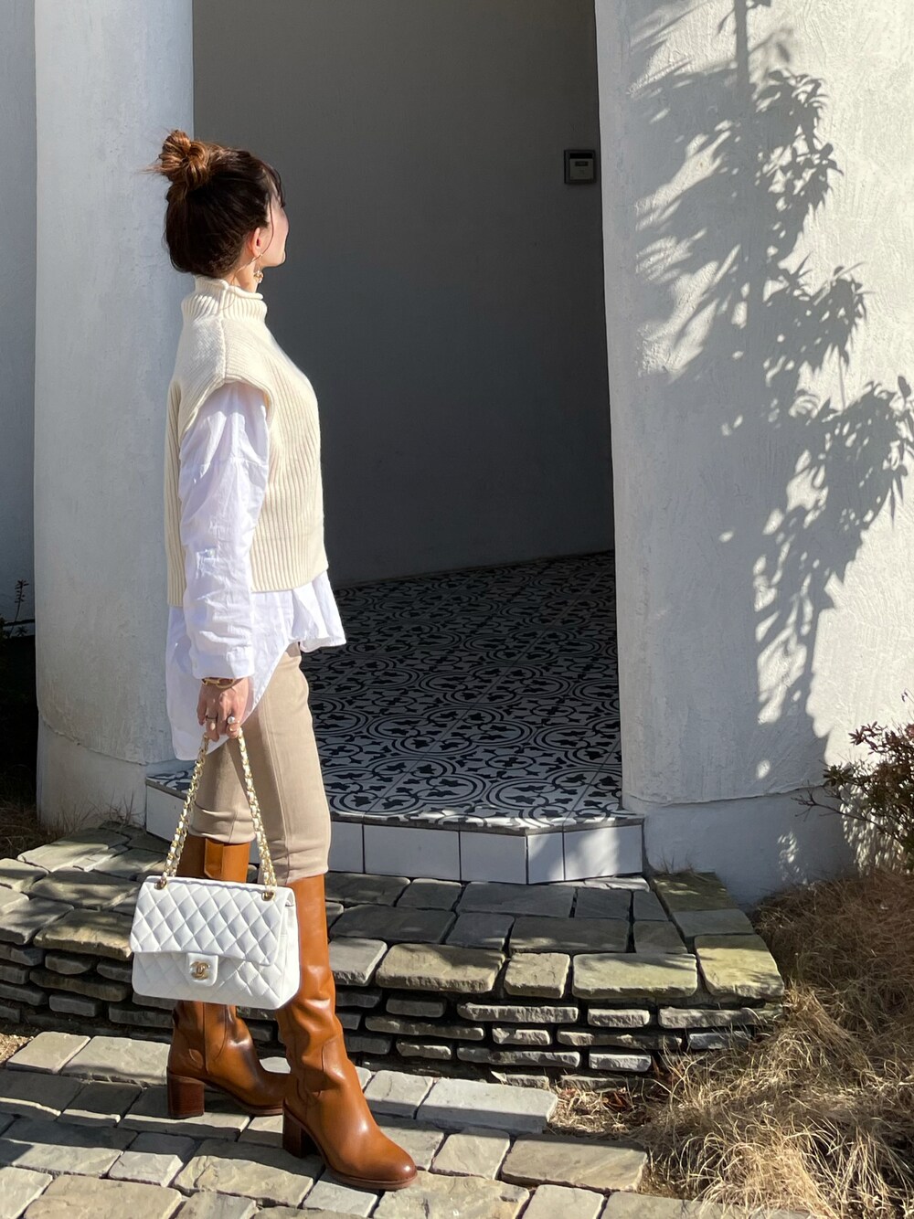 ★夏コーデのアクセントに★CHANEL ベスト ベスト - ラムスキン & コットン、ホワイト — ファッション