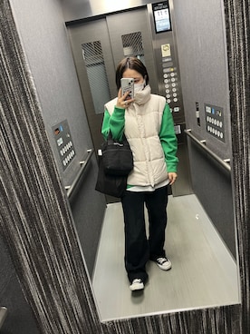 「アイテム（ダウンベスト、ホワイト系）」を使った、ぴさん（レディース・152cm）の秋コーディネート