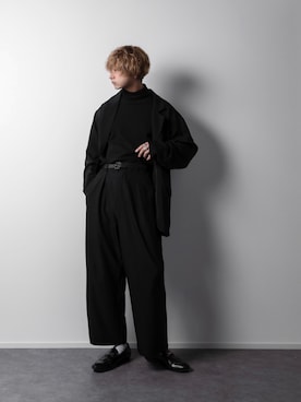 「Adoon plain（アドーンプレーン）のアイテム（Tシャツ/カットソー）」を使った、ぬぬーしゅさん（メンズ・172cm）の秋コーディネート
