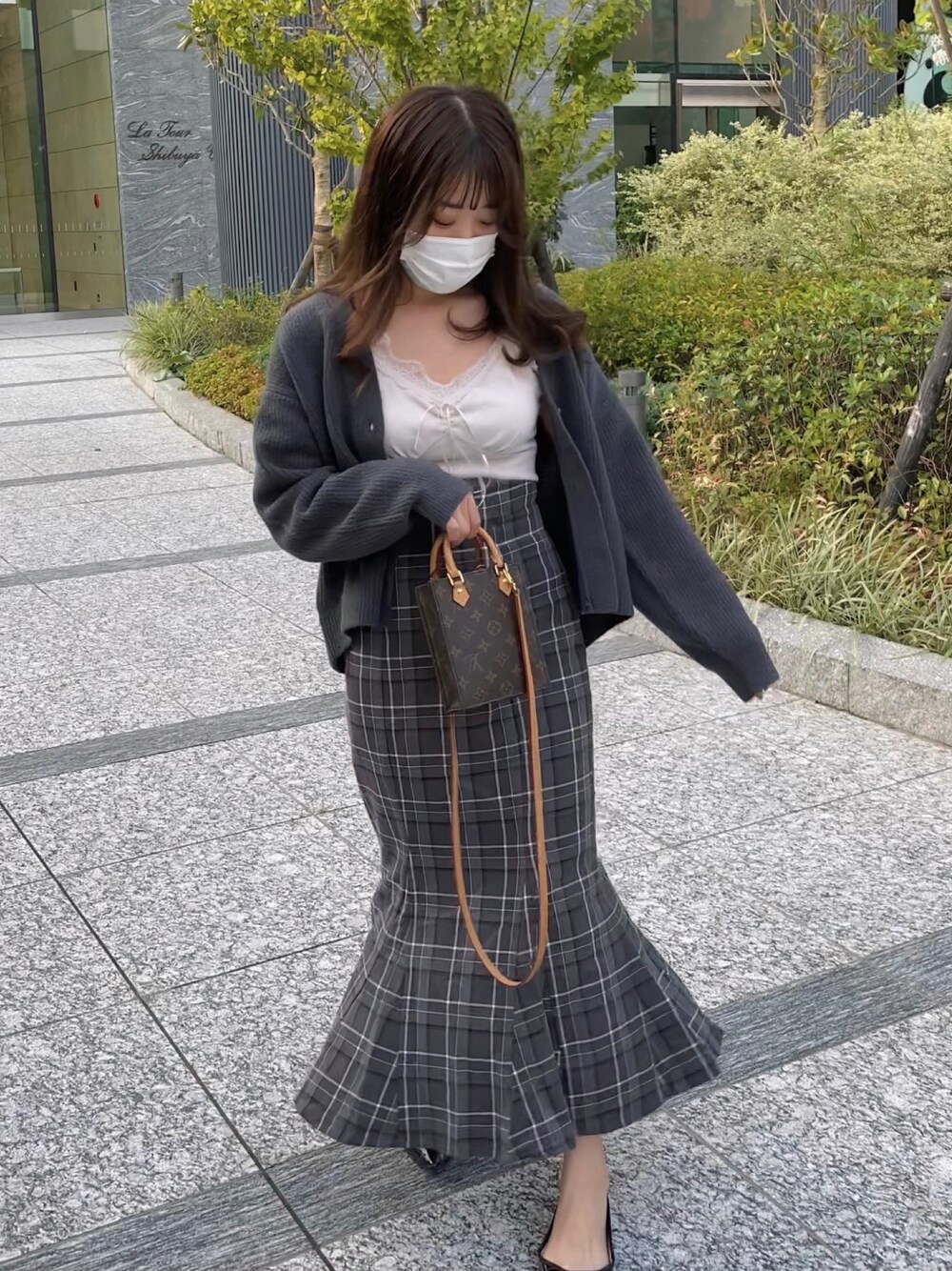 のこです❁SNIDEL♡ハイウエスト　タイト　ヘム　スカート ハイウエストタイトヘムフレアチェックスカートを使った人気