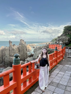 「アイテム（ビーチサンダル）」を使った、Jean Liさん（レディース・158cm）の夏コーディネート