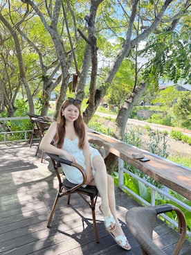 「HERMES（エルメス）のアイテム（サンダル）」を使った、Jean Liさん（レディース・158cm）の秋コーディネート