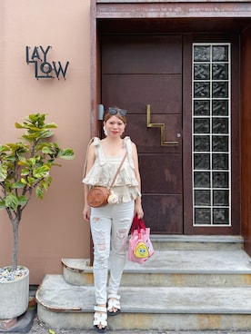 「CELINE（セリーヌ）のアイテム（ショルダーバッグ）」を使った、Jean Liさん（レディース・158cm）の夏コーディネート