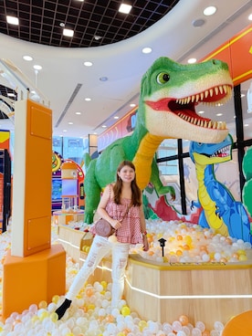 「CELINE（セリーヌ）のアイテム（ショルダーバッグ）」を使った、Jean Liさん（レディース・158cm）の夏コーディネート