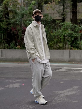 「BEN DAVIS（ベンデイビス）のアイテム（キャップ）」を使った、rwd_2.19さん（メンズ・181cm）の冬コーディネート