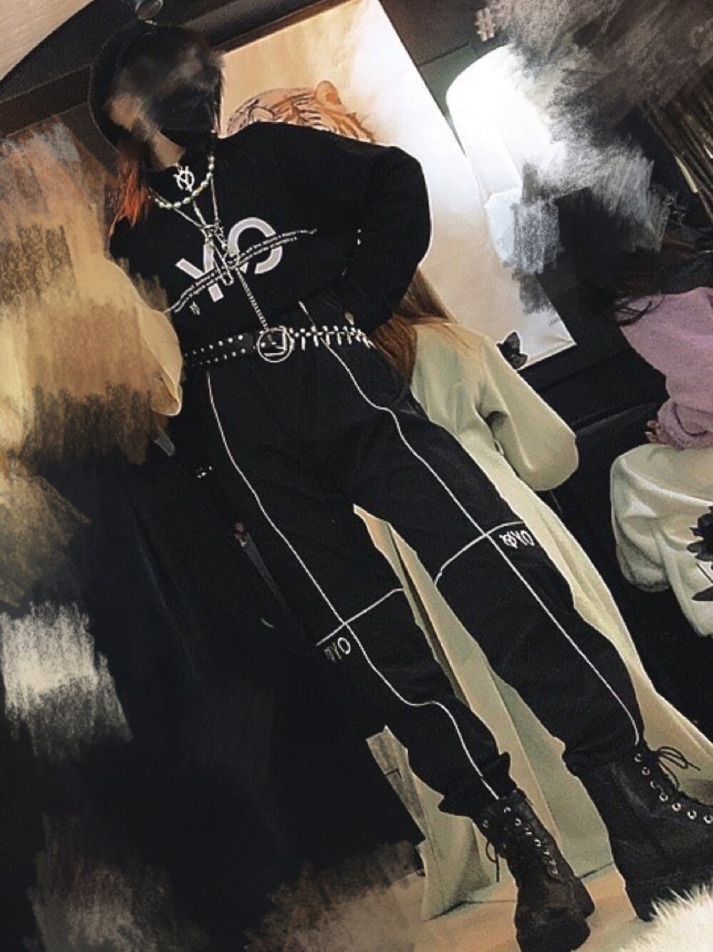 「休日スタイル、ブラックコーデ、カフェ巡り、韓国ファッション、韓国ブランド」｜「SPINNSのアイテム（ブーツ、ブラック系）」を使った、。さん（レディース・156cm）の夏コーディネートの1枚目の写真