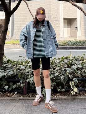 「Ungrid（アングリッド）のマルチボーダーロングスリーブTee（Tシャツ/カットソー、グリーン系）」を使った、福本 茉以さん（レディース・160cm）の春コーディネート