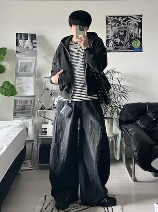 「mushwear(マッシュウェア)のWashed Switching Scimitar Jeans(デニムパンツ)」を使った、Seigoさん(メンズ・165cm)の秋コーディネート