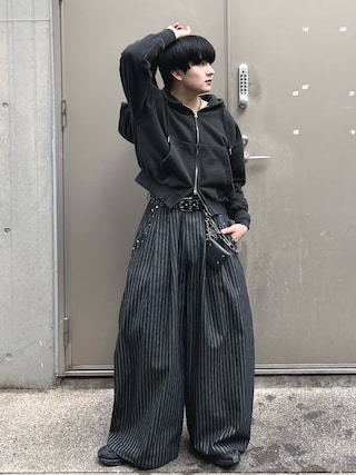 「soerte（ソエルテ）のHeavy weight double zip-up hoodie /ヘビーウェイトダブルジップフーディー（パーカー）」を使った、Seigoさん（メンズ・165cm）の秋コーディネート