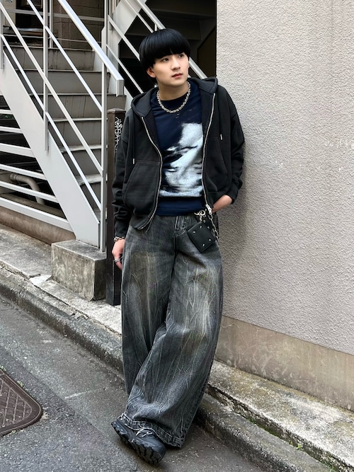 CRACKED CHEMICAL-WASHED WIDE BAGGY JEANS / クラック加工ケミカル
