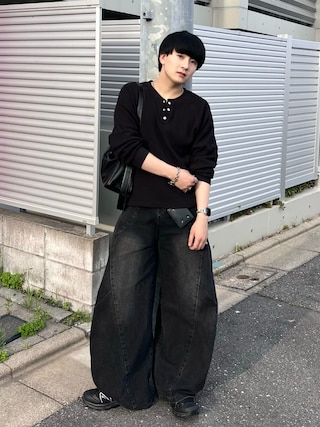 「mushwear（マッシュウェア）のWashed Switching Scimitar Jeans（デニムパンツ）」を使った、Seigoさん（メンズ・165cm）の春コーディネート