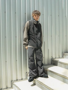 junさんの「Loose military nylon pants/ルーズミリタリーナイロンパンツ」を使ったコーディネート