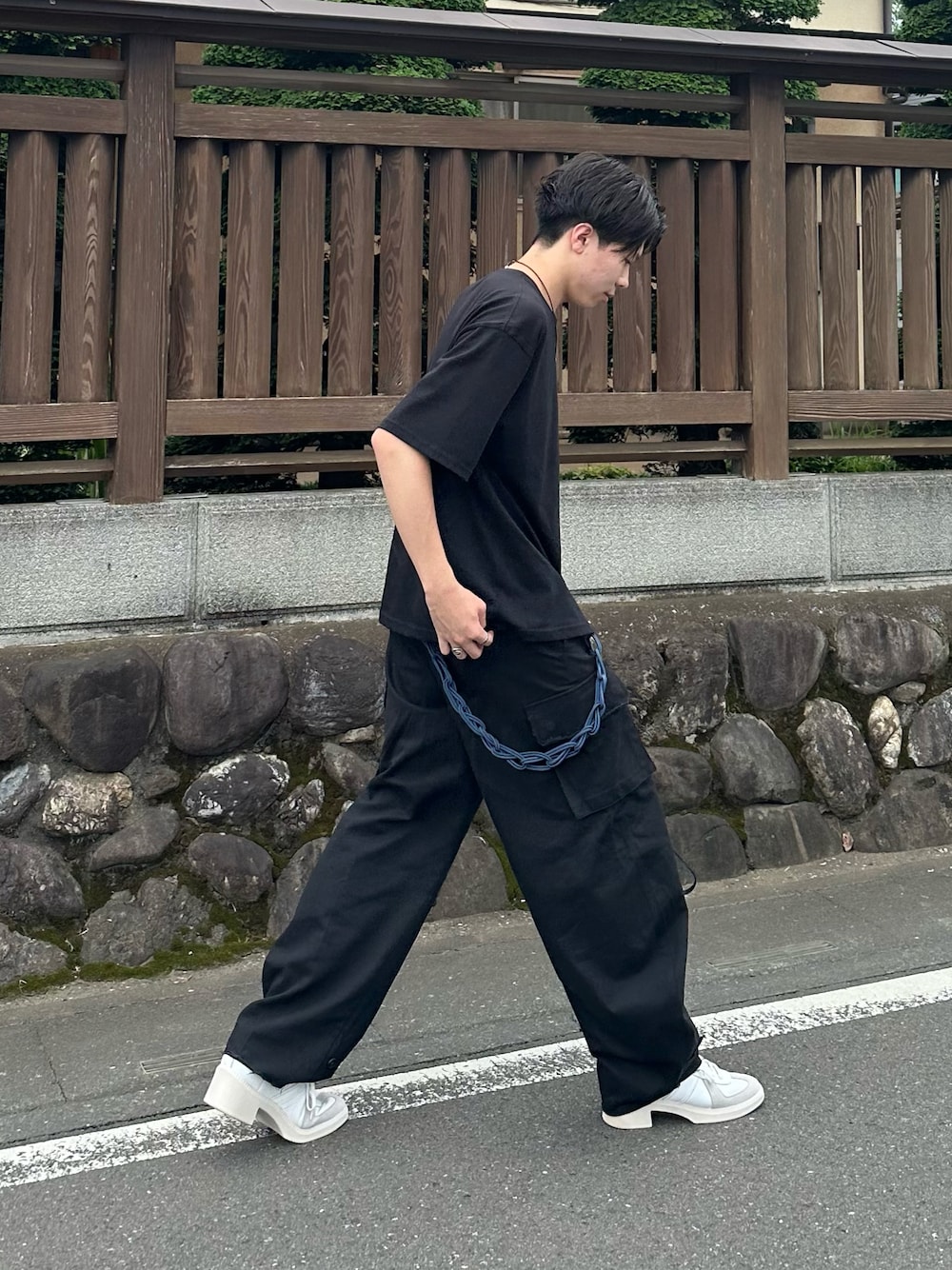NULABELのウォレットチェーンを使った人気ファッション
