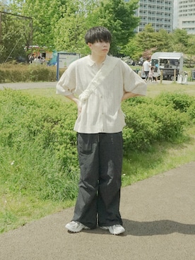 junさんの「Loose military nylon pants/ルーズミリタリーナイロンパンツ」を使ったコーディネート