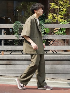 「アイテム（その他トップス）」を使った、junさん（メンズ・171cm）の春コーディネート