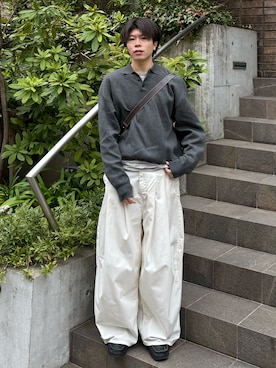 「アイテム（トップス）」を使った、junさん（メンズ・170cm）の春コーディネート