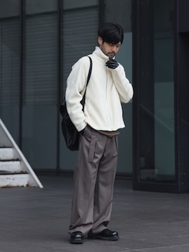 「アイテム（手袋）」を使った、SHUさん（メンズ・170cm）の秋コーディネート