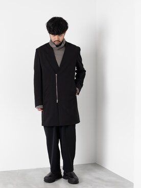 「ATTACHMENT（アタッチメント）のアイテム（ノーカラーコート）」を使った、SHUさん（メンズ・170cm）の冬コーディネート