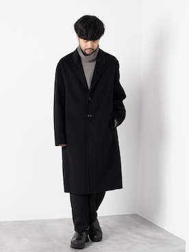 「ATTACHMENT（アタッチメント）のアイテム（チェスターコート）」を使った、SHUさん（メンズ・170cm）の冬コーディネート