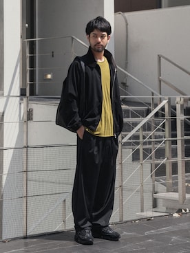 「ATTACHMENT（アタッチメント）のアイテム（トップス）」を使った、SHUさん（メンズ・170cm）の夏コーディネート