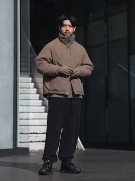 「ATTACHMENT（アタッチメント）のアイテム」を使った、SHUさん（メンズ・170cm）の冬コーディネート