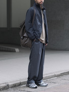 「アイテム（スラックス）」を使った、SHUさん（メンズ・170cm）の夏コーディネート