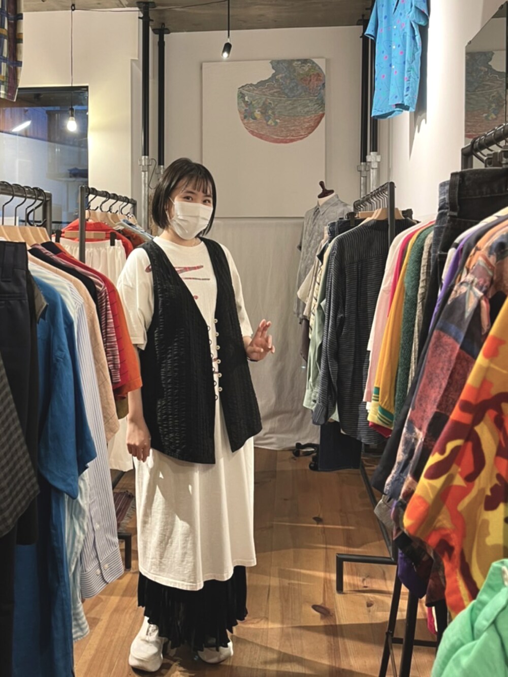 「SALOMON、COMME des GARCONS、used、vintage、古着、モノトーン」｜「SALOMONのアイテム（スニーカー、ホワイト系）」を使った、あさん（レディース・159cm）の夏コーディネートの1枚目の写真