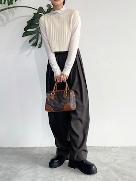 「Heather（ヘザー）のアイテム（スラックス）」を使った、Mikuさん（レディース・162cm）の夏コーディネート