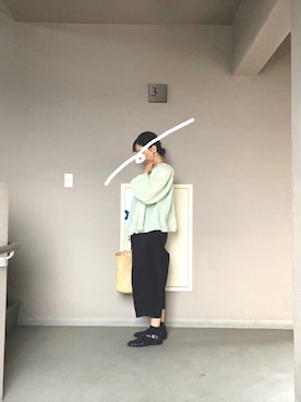 「R&D.M.Co OLDMAN’S TAILOR（オールドマンズテイラー）のアイテム（トップス）」を使った、wabisukeさん（レディース・160cm）の秋コーディネート